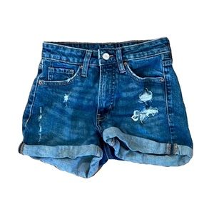Old Navy Mid Rise Mom Jean Shorts